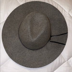 ✨Goorin bros gray felt hat
